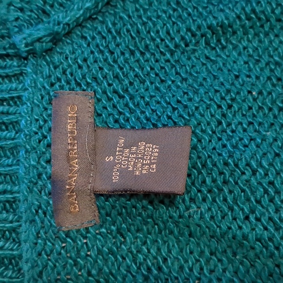 Vintage Banana Republic® dark turquoise cardigan! - Picture 4 of 8